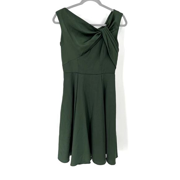 Gal Meets Glam Satin Noelle Dress - Picture 2 of 7